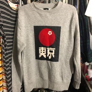 H&M Man Graphic Japan Crewneck